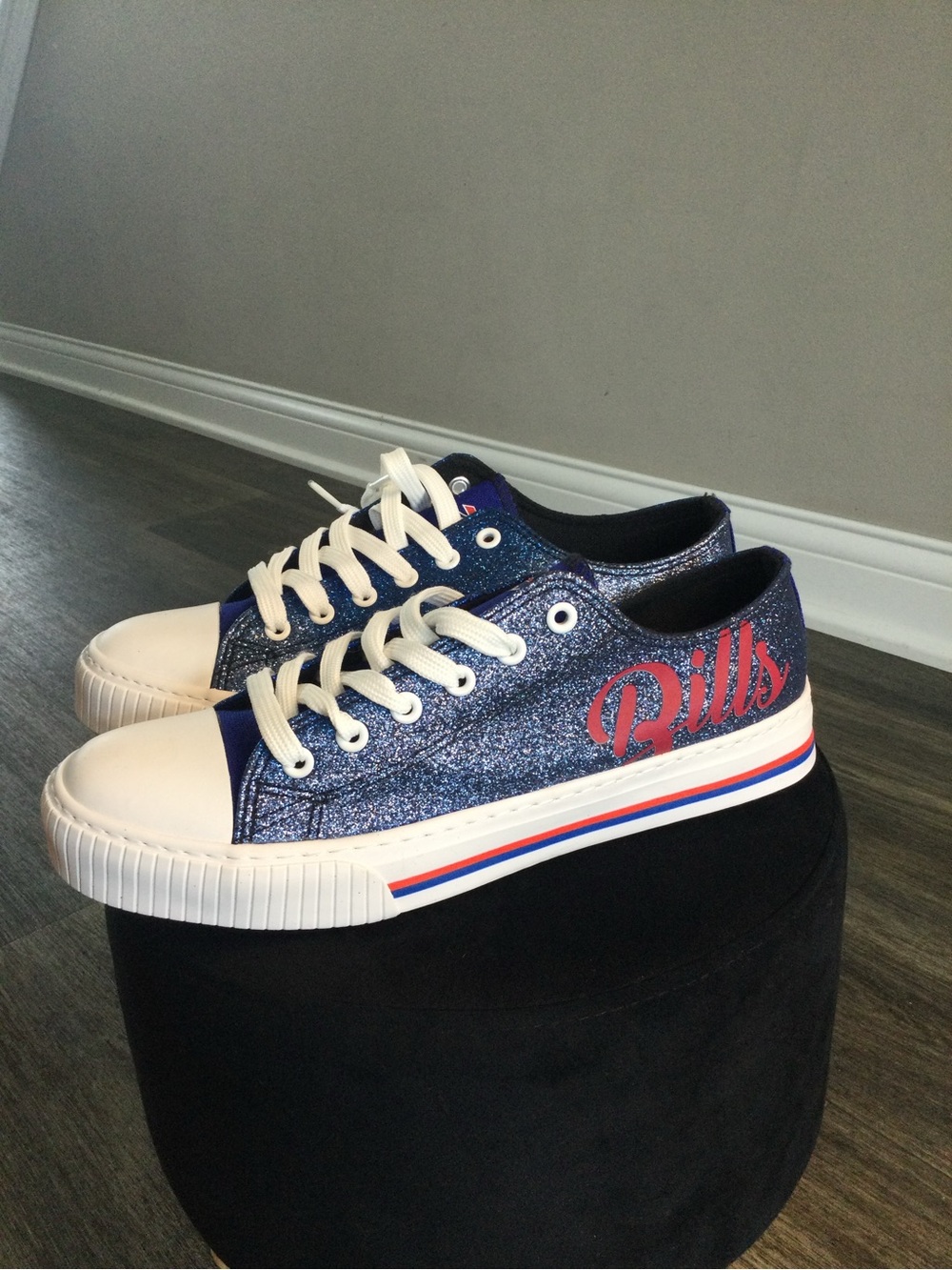NFL Women's Glitter Navy Blue 'Bills' Low-Top Sneakers with White Toe